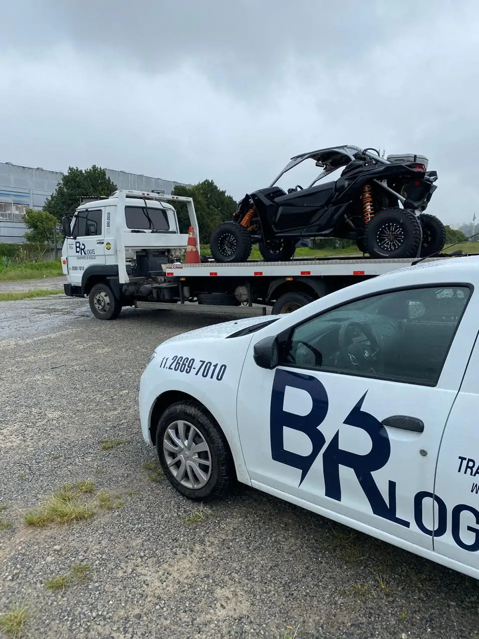 Seu veículo seguro conosco! Veja a importância de contratar uma transportadora com Seguro